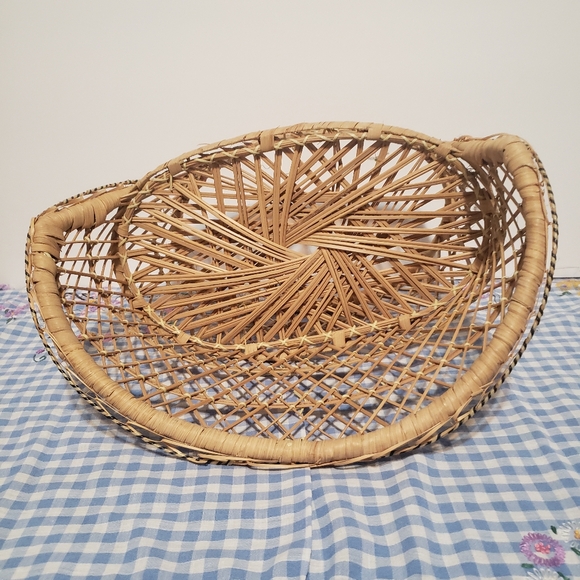 Vintage Wicker Doll Loveseat Plant Stand - Picture 6 of 8